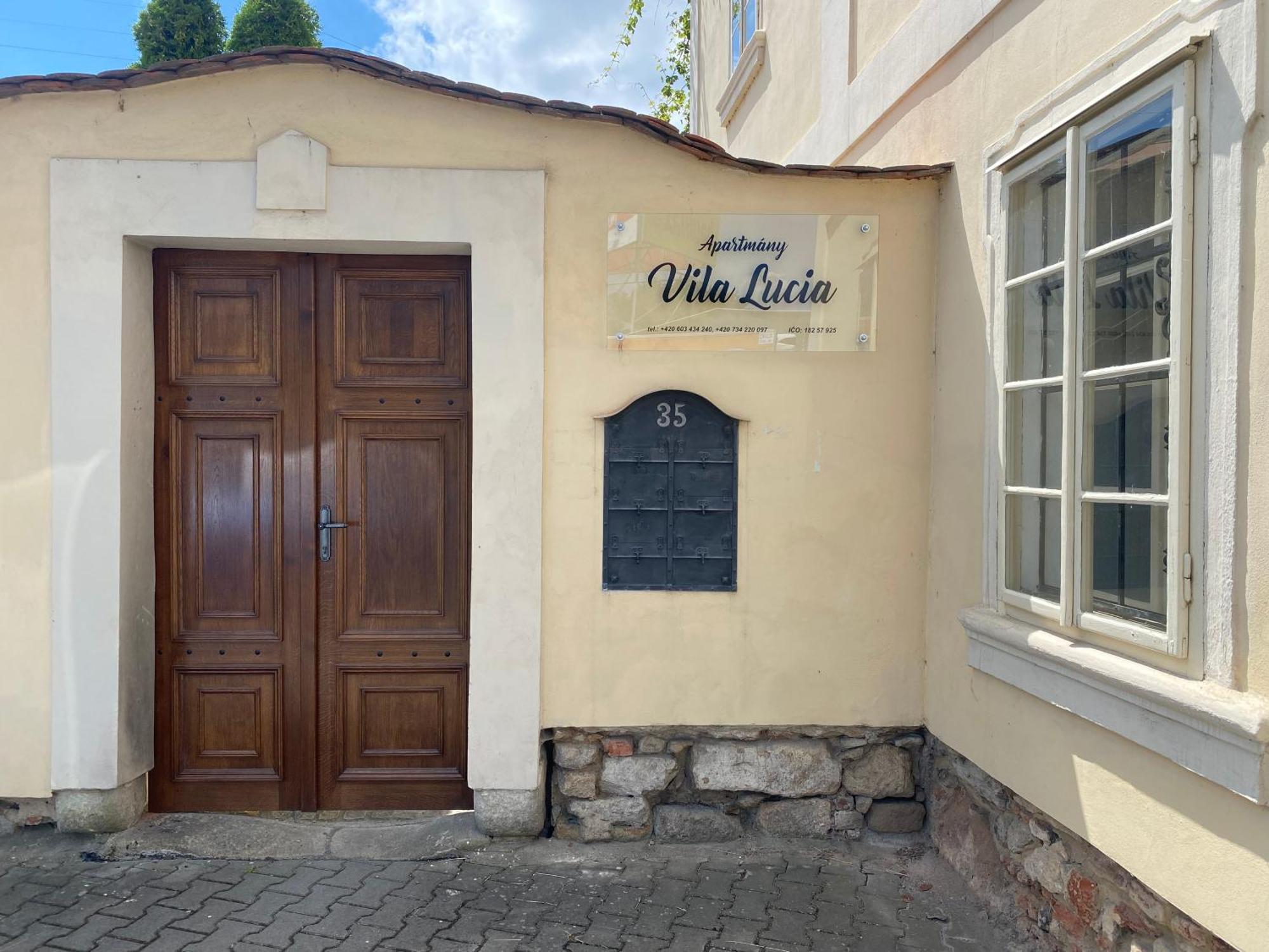 Galerie Vila Lucia 5 -Loft Apartman Plzeň Eksteriør bilde